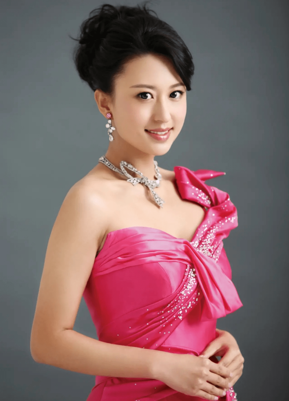 中国最漂亮船娘船娘芳姐个人简历