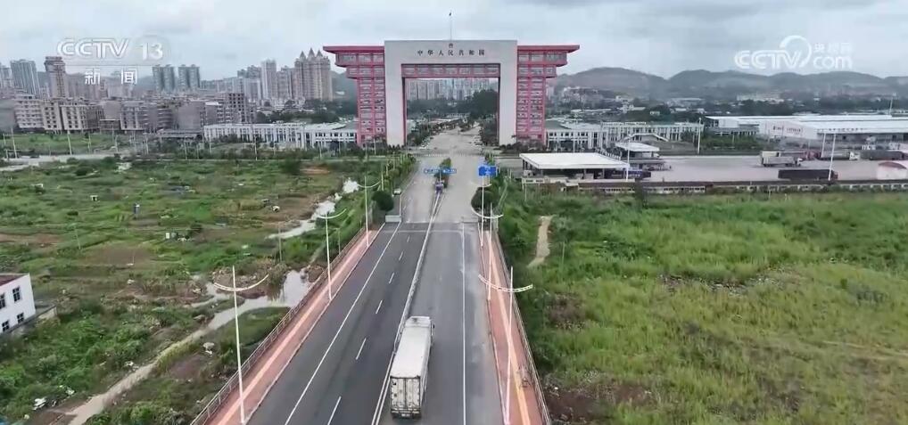 中国最边的路中国陆地的边境线公路旅游景点全程终点和起点