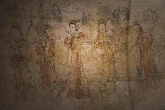 中国十大神秘古墓，最危险的古墓，无人敢盗（中国最神秘的三座古墓）