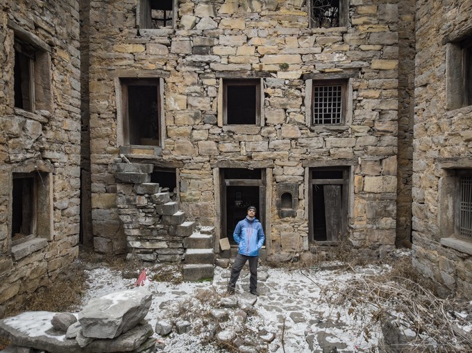 中国最吓人房子,中国最大的俩个骗局就是房子和什么叫他她妈的新能源汽车。