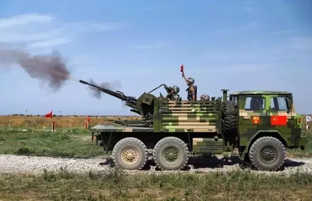 “军车”博瑞的自白书，有人说，这是行走的中国制造新名片（中国最帅的车是什么）