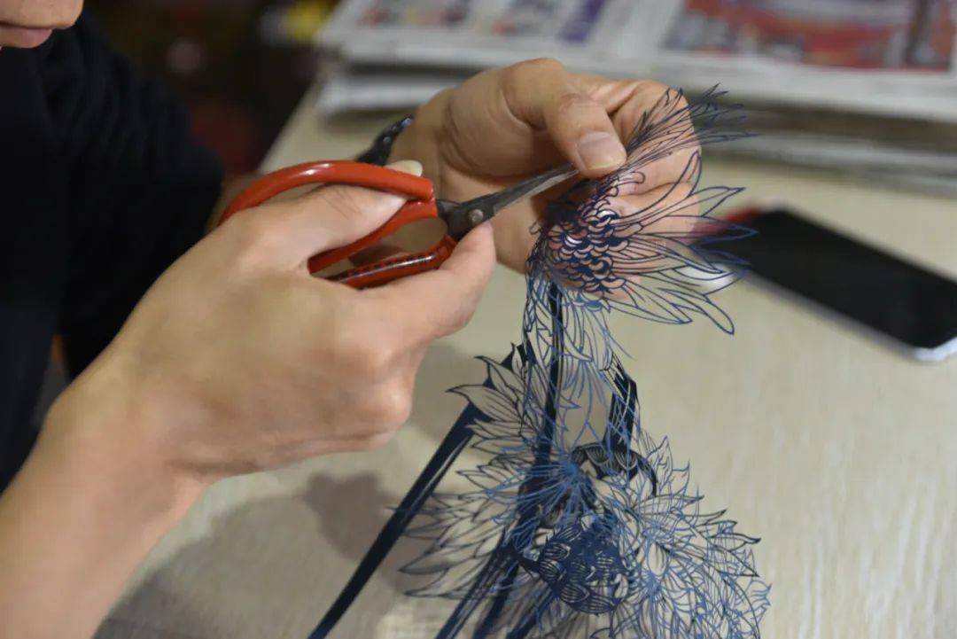 带雕刻的两用推子多少钱雕刻推剪和普通推剪有什么区别