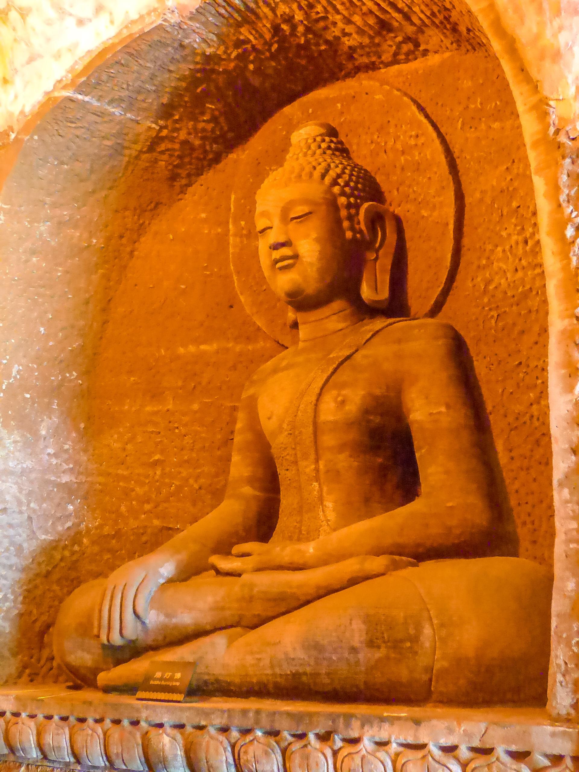 世界佛像数量排名榜单前十,中国十座最大的佛像，每座都堪称世界奇迹，能看见就是一种福气