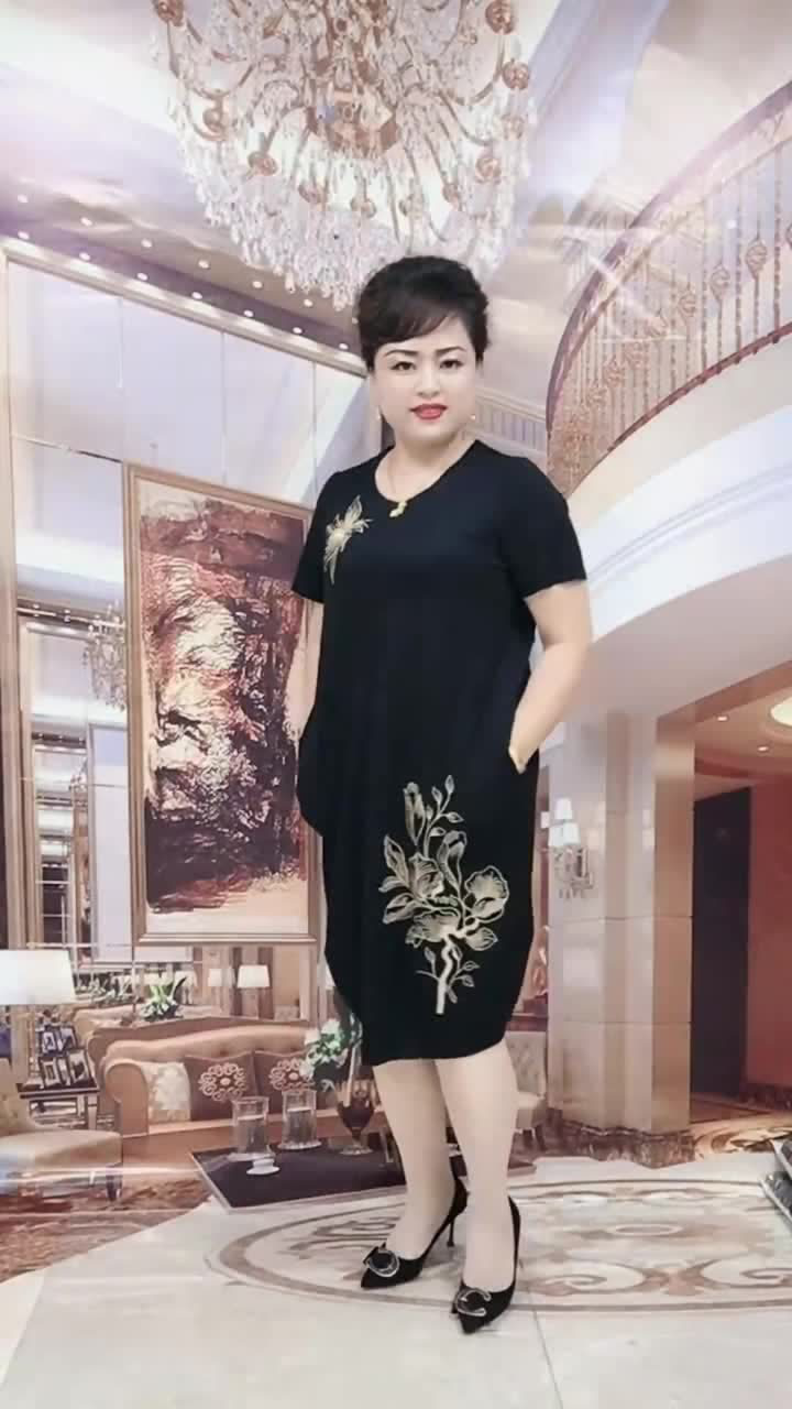 中国最社会的大姐中国最火的大姐