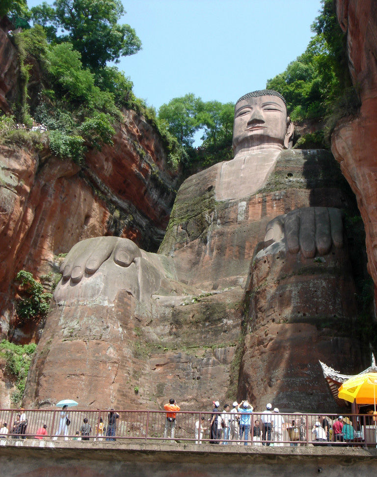 我国最大的佛像是哪一座（探寻佛教文化的巅峰之作）中国最伟大的大佛是什么佛